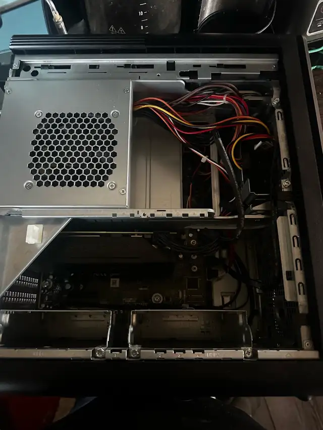 Gaming Pc in Desktop Computers in Trenton - Image 4