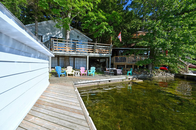 Charleston Lake Rental Cottage - Flip Flop Inn in Ontario - Image 3