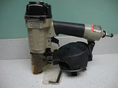 Cloueuse à toiture Porter Cable $250.00, View more