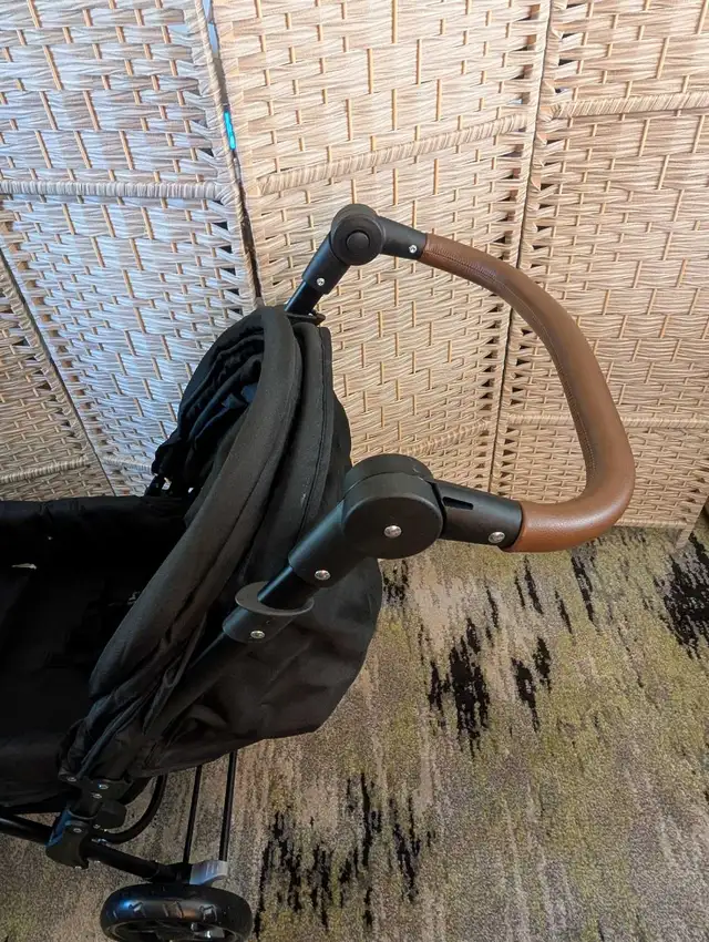 Infans Double Stroller - Brand New  in Strollers, Carriers & Car Seats in Stratford - Image 7