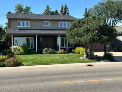 Summer Weeding: $25/hour, View more