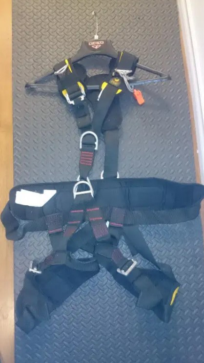 Rope Rescue Harness NFPA Class 3 PMI Avatar in Fishing, Camping & Outdoors in Whitehorse - Image 3