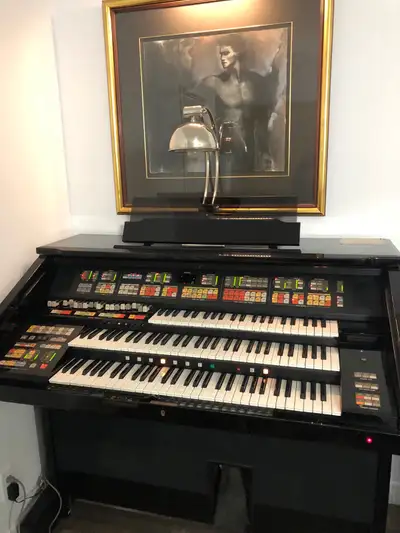 ORGUE KAWAI SR7  SOUND INCREDIBLE!…, View more