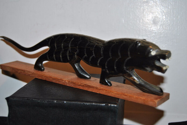 Vintage Carved Horn  Walking Tiger Figure in Arts & Collectibles in Vancouver - Image 3