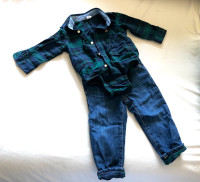 Ensemble de Gap jeans et chemise enfant taille 12-18 mois 