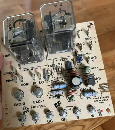 CESO110018 CESS310241-01A Furnace Control Circuit Board, View more
