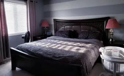 1 private room available at upper floor for rent in Brampton (preferred - working). Available asap S...