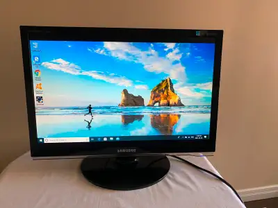 Used Samsung 22" Wide Screen LCD Monitor with HDMI for Sale, View more