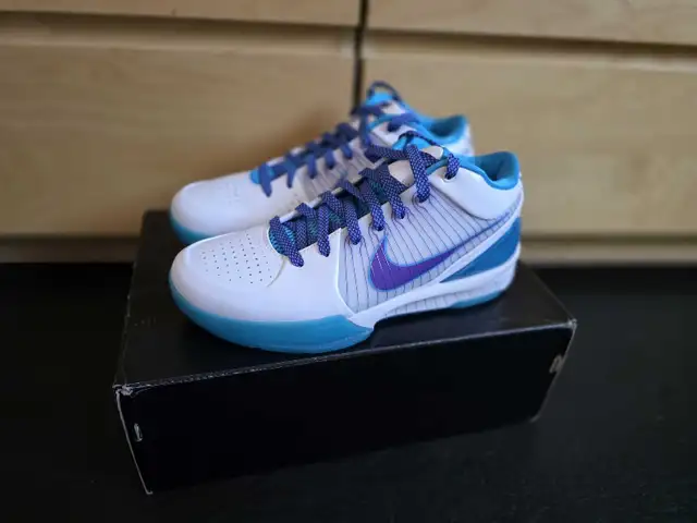 Kobe 4 Draft Day size 8 in Men's Shoes in Mississauga / Peel Region - Image 2