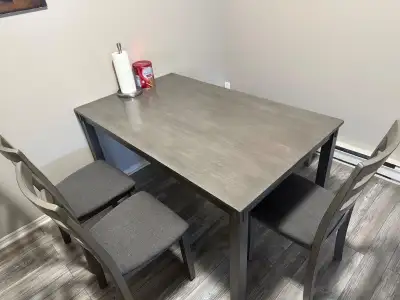 Moving sale Need to go asap Price negotiate