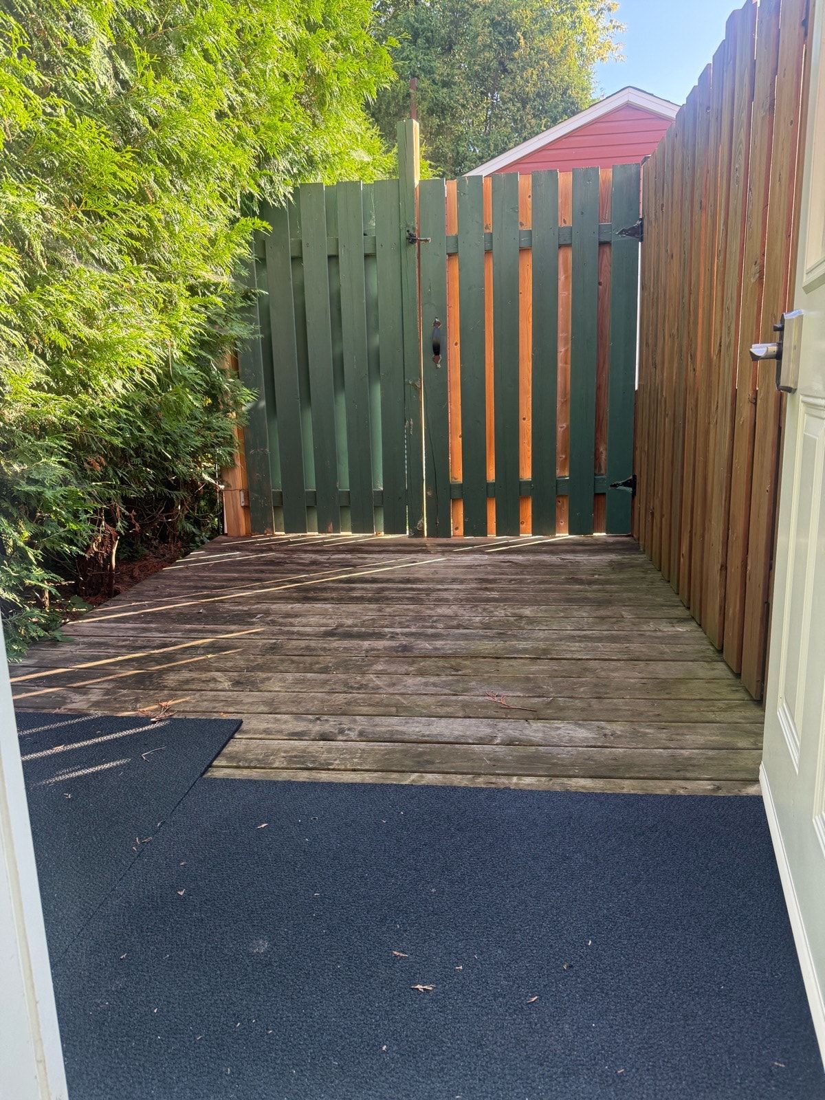 Sous-sol spacieux _Sainte -Marthe-sur-le-Lac, eletricite incluse — photo 1