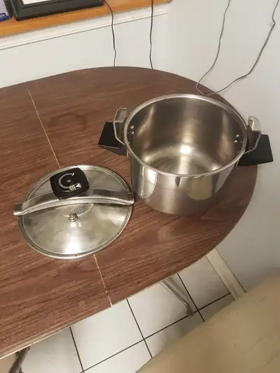 Brand SEB. Model P0534900. Made in France. 9 Liters. Stainless Steel Metallic. Newly replaced pressu...