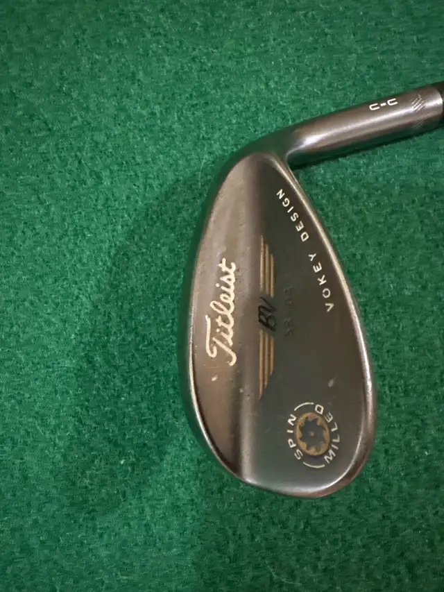 Titleist Vokey SM wedge 58* in Golf in Markham / York Region - Image 2