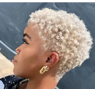 blond platine , View more