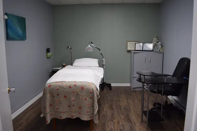 Office room rental in Commercial & Office Space for Rent in Owen Sound - Image 2