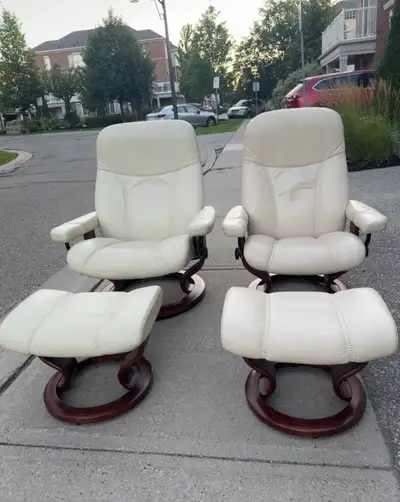 Ekornes Stressless Ergonomic Leather Recliner and Ottoman, View more