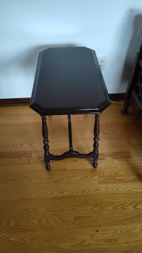 Black Walnut End Table