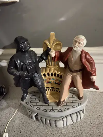 Vintage Star Wars ceramic lamp Like new condition Pick up Alexandria I do not drive Cash only