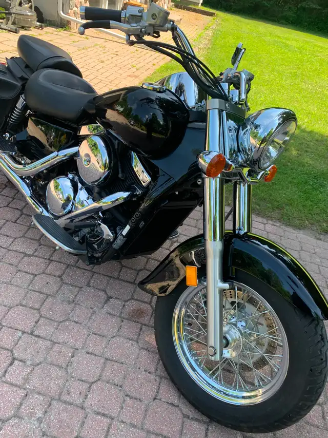 2007 Kawasaki Classic Fi Vulcan 1500 in Touring in Ottawa - Image 4