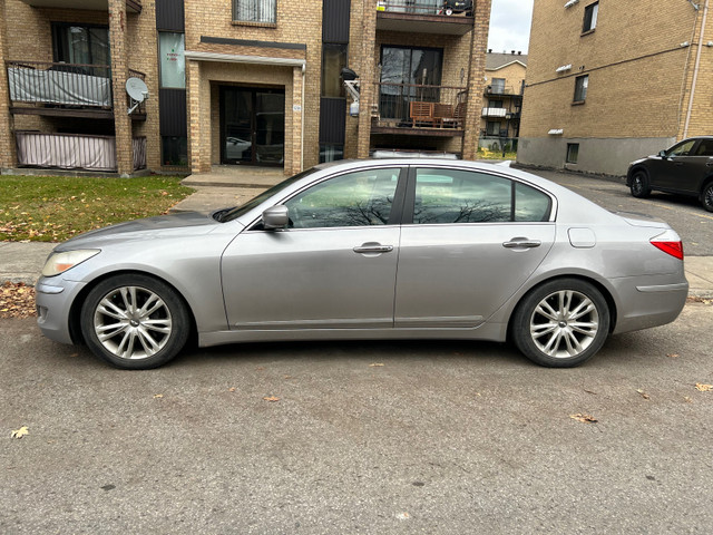 Hyundai genesis v8 4.6 2010 dans Autos et camions  à Ville de Montréal - Image 2