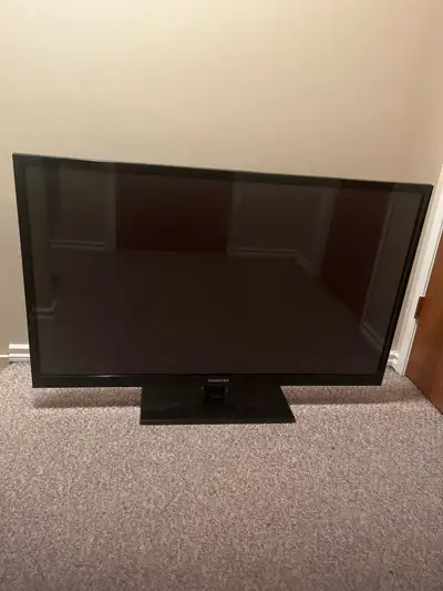 Samsung 51-inch plasma TV (Not a smart TV), View more