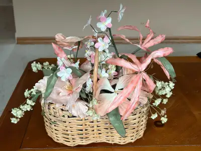 Dried Flowers in Basket, View more