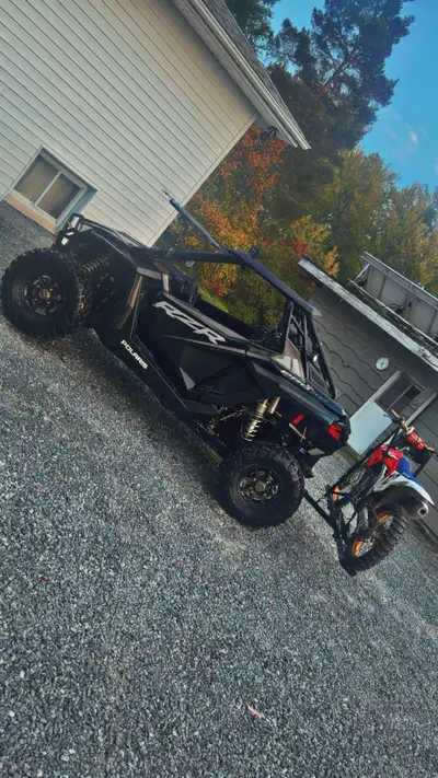 Up for sale is my 2022 Polaris pro xp 1000 turbo sport, machine has 5500 km and is always regularly...