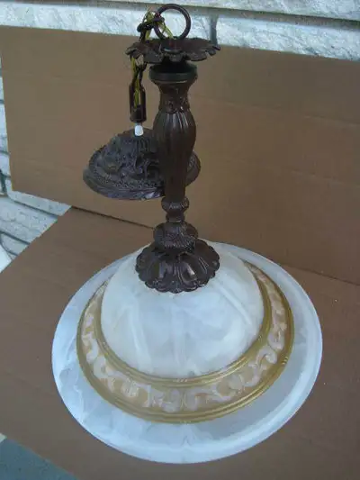 Luminaires Retro Plafonnier et Appliques / Light Set - 80$, View more