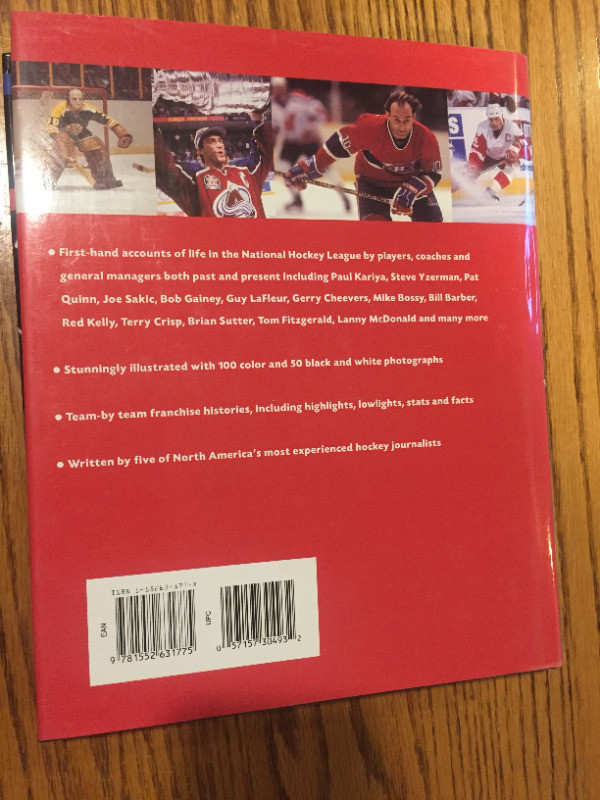 Hockey Chronicles-255 page Hardcover in Non-fiction in Barrie - Image 2