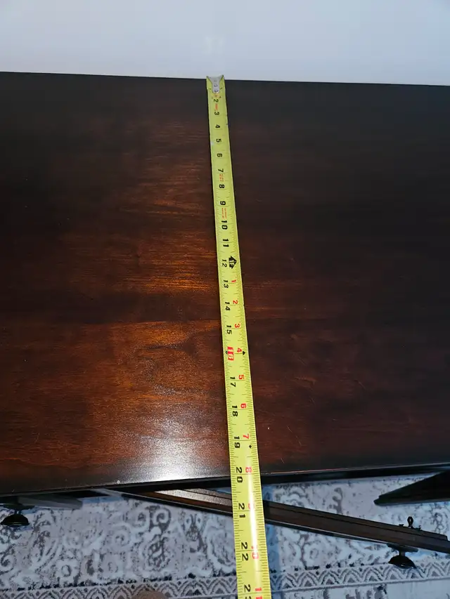 meubles tv en bois comme neuve!! Tv stand real wood mint conditi in TV Tables & Entertainment Units in Longueuil / South Shore - Image 7