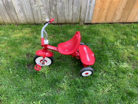 Radio flyer kids tricycle (barely used)