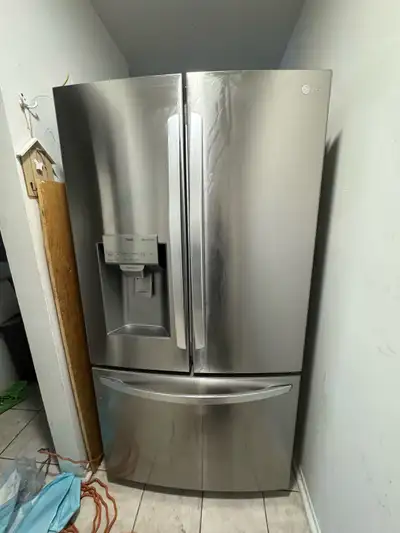 Réfrigérateur LG, View more