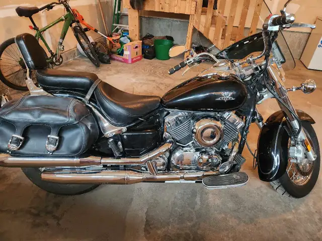 2007 yamaha 650 vstar custom in Street, Cruisers & Choppers in Lethbridge - Image 3