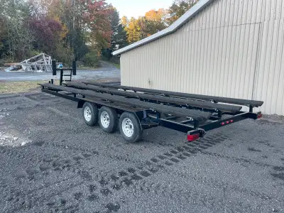 Pontoon Scissor lift and Bunk trailers Tandem axle Two log 18-22’ $5500 Tandem axle 2 or 3 log 18-22...