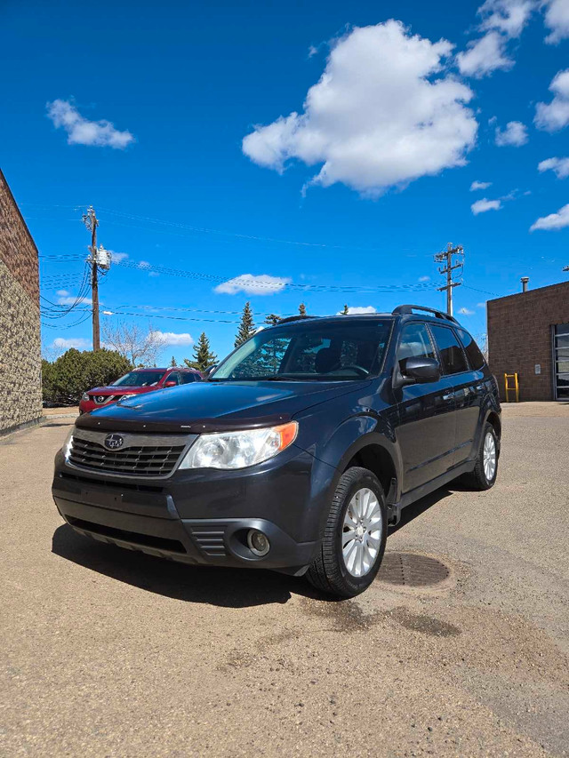 Subaru Forester 2.5X in Cars & Trucks in Edmonton