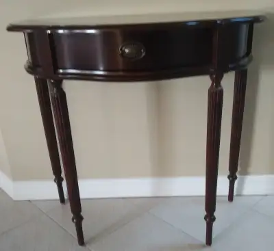 Bombay Entrance/Accent Table, View more