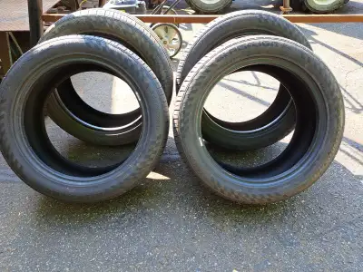 PNEU AUDI BLACKSON CHAMPOINE BU66 RADIAL TUBELESS 245/45ZR17
