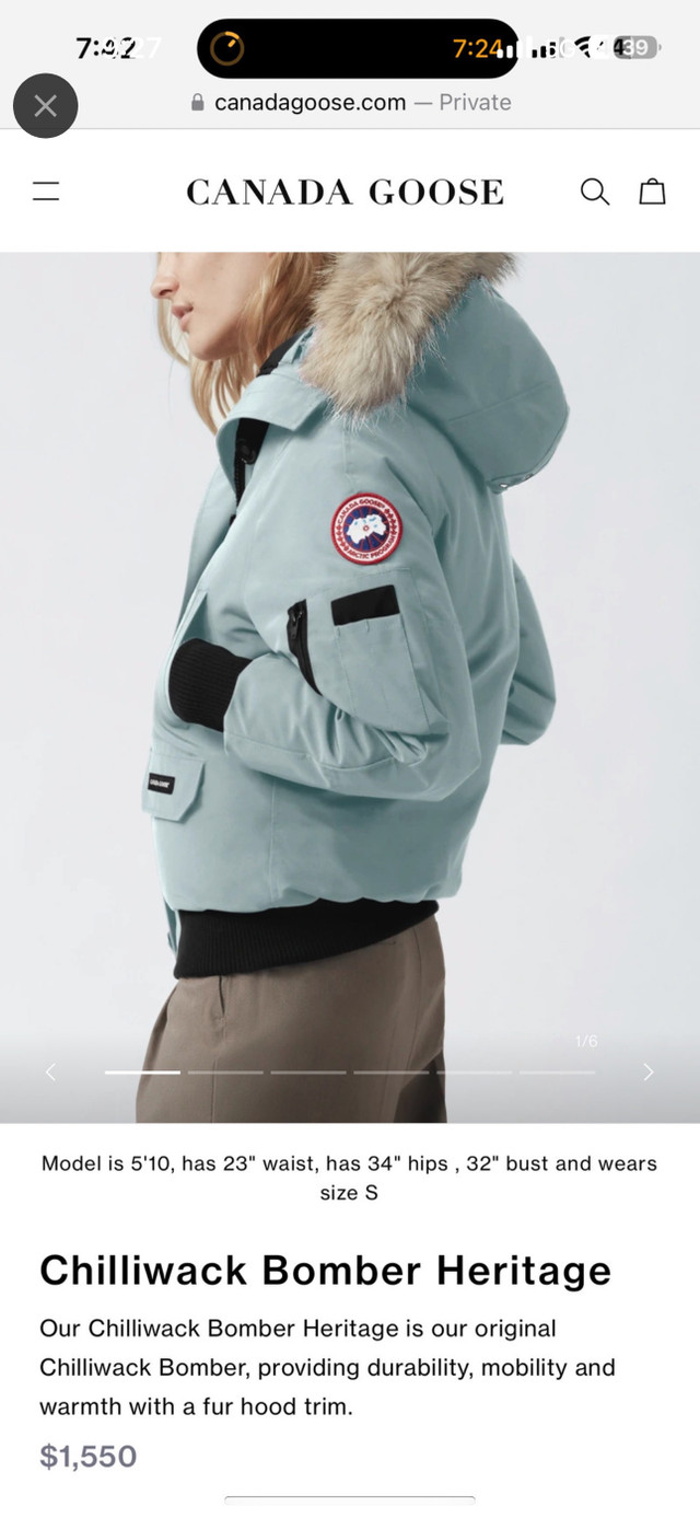 Canada goose jacket bomber  in Women's - Tops & Outerwear in City of Toronto