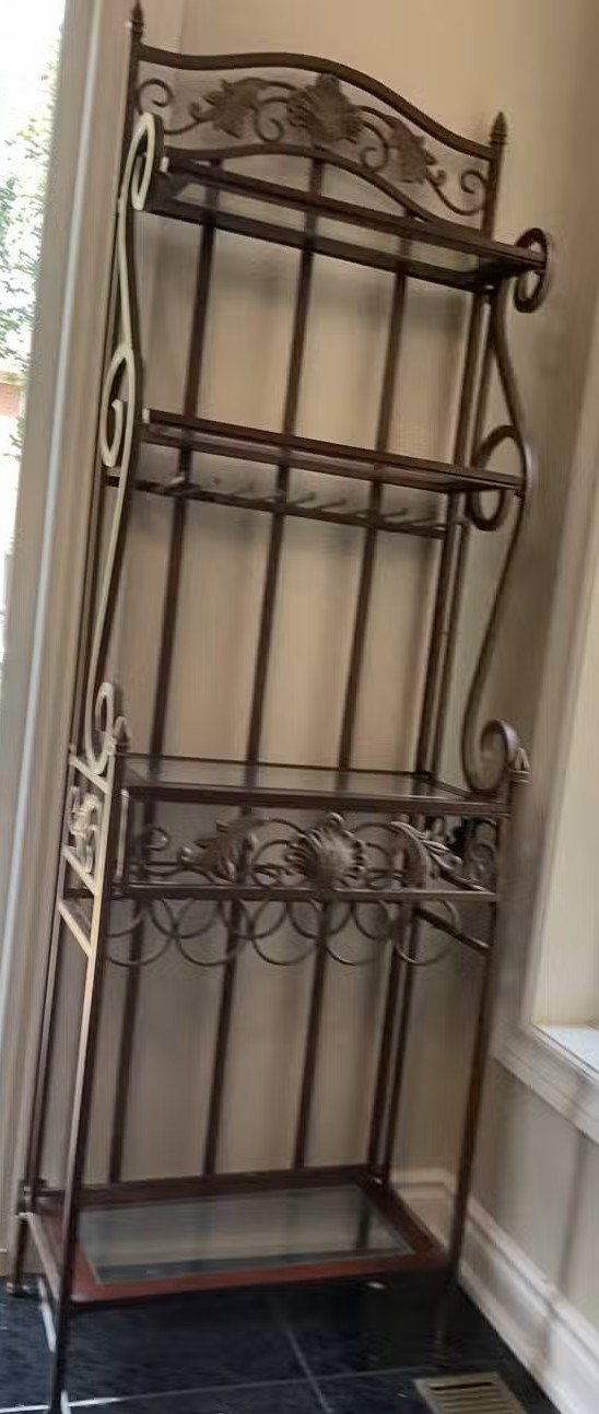 Wrought Iron Wine Rack in Home Décor & Accents in Oakville / Halton Region - Image 2