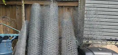 I'm selling a roll of used chicken wire, double twist, perfect for various fencing and craft project...