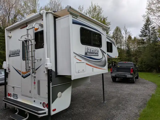 CAMPEUR LANCE 855S - Boite campeur in RVs & Motorhomes in Sherbrooke - Image 3