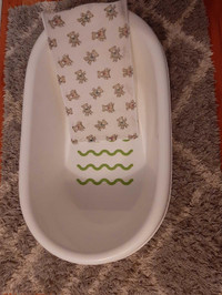 Baby bathtub 