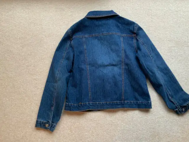 LADIES DENIUM JACKET with Embroidery & Rhinestones in Women's - Tops & Outerwear in Belleville - Image 9