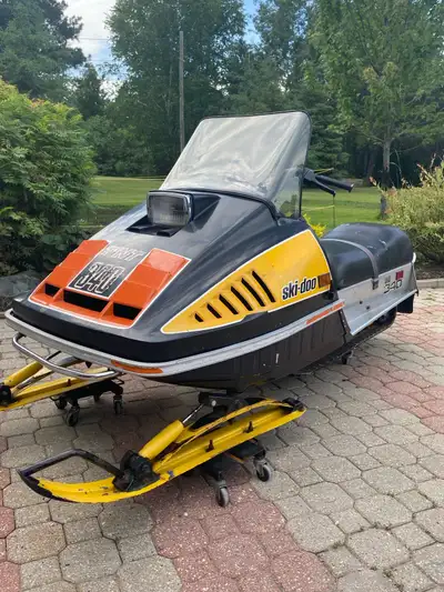 1975 Ski Doo TNT 340. Good original condition. Comes with new seat cover. Engine has good compressio...