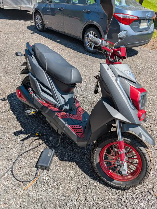 2023 Emmo Ebike . Brand new condition 55 km in Scooters & Pocket Bikes in Oakville / Halton Region - Image 2