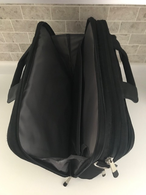 NEW - DELL Laptop Briefcase / Case in Laptop Accessories in Markham / York Region - Image 5