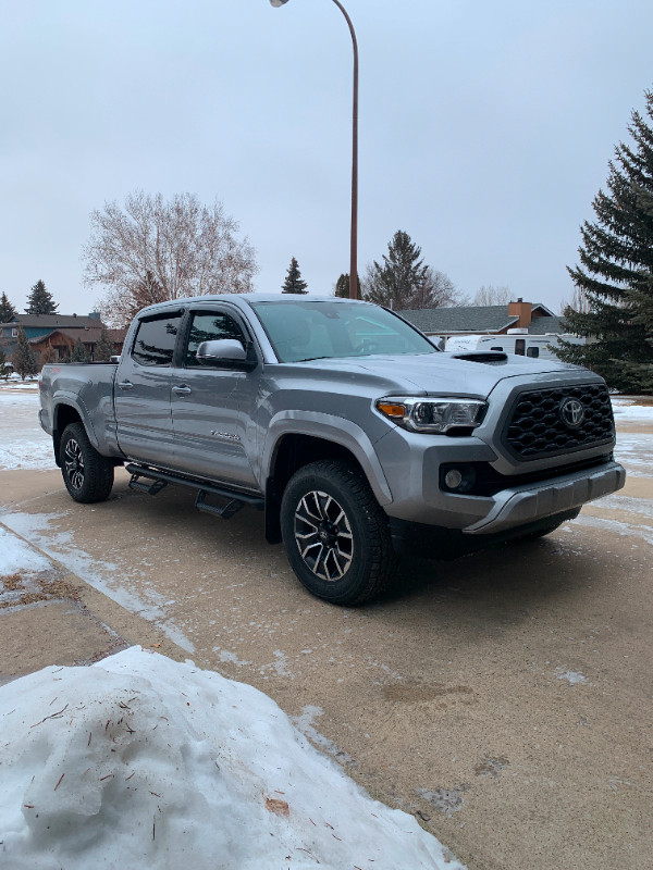 2020 Toyota Tacoma in Cars & Trucks in Swift Current - Image 2