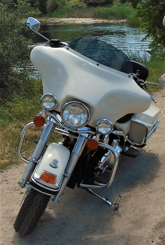 2008 HARLEY DAVIDSON FLHTP Electro Glide Motorcycle in Street, Cruisers & Choppers in Ottawa - Image 4