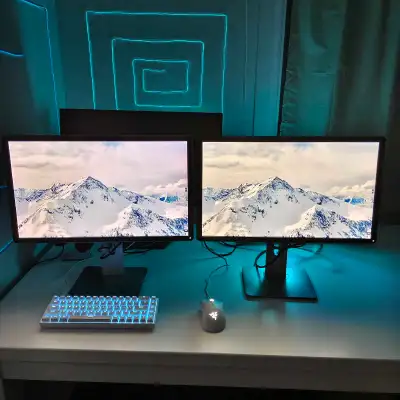 Amazing Bright 23" IPS FullHD Monitors Mint - one available, View more