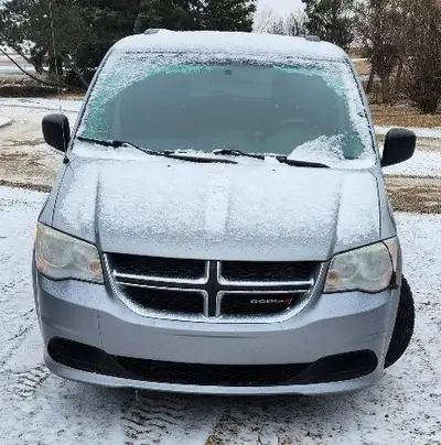 This van is well maintained. Have owned it since 2019 primarily highway miles. Repair and maintenanc...